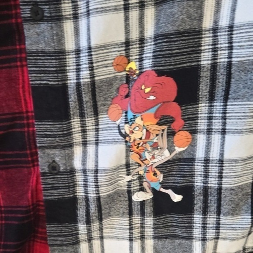 Forever 21 Space Jam A New‎ Legacy Men XL Flannel Shirt Colorblock Plaid Patch - Picture 4 of 8